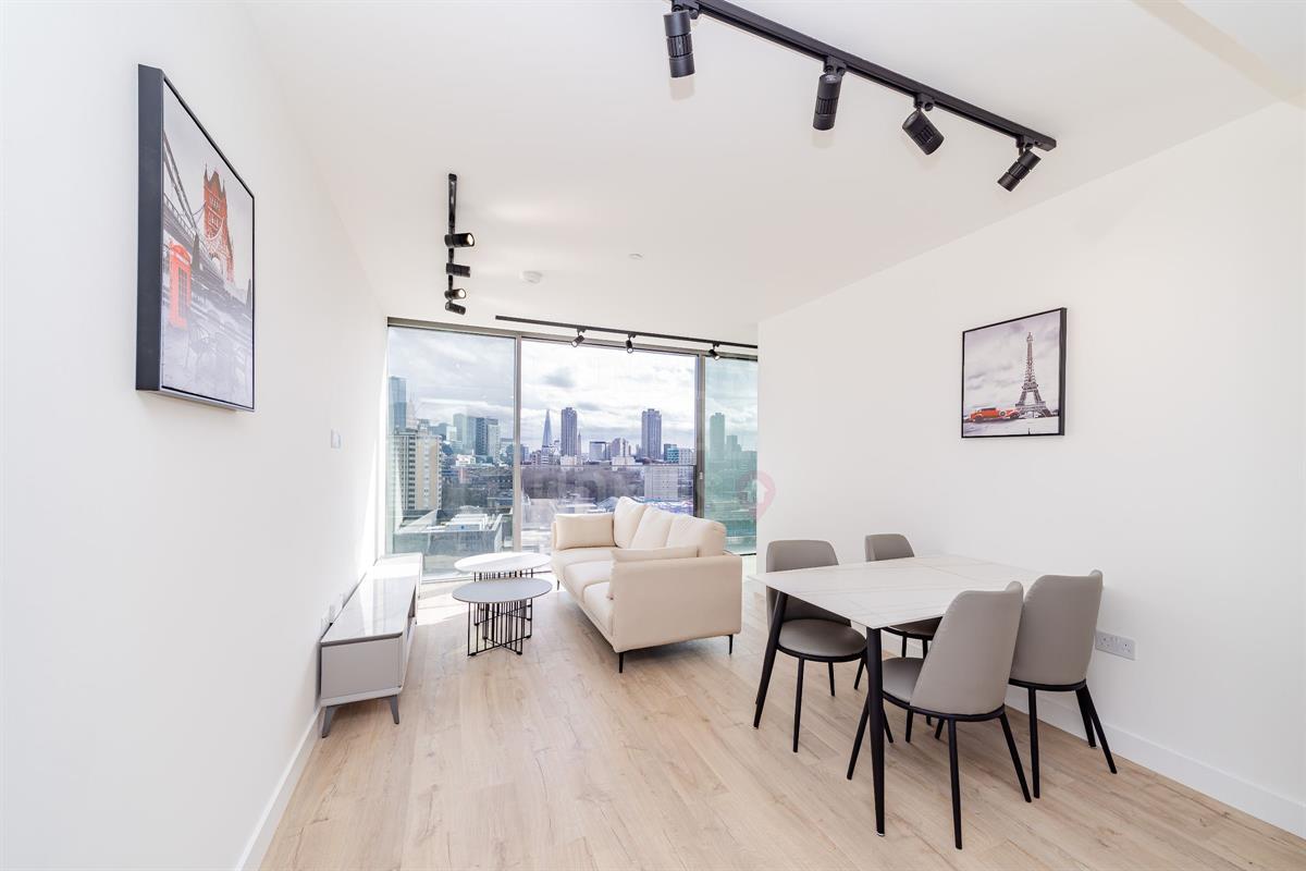3 bed property in Valencia Tower, 3 Bollinder Place, LONDON